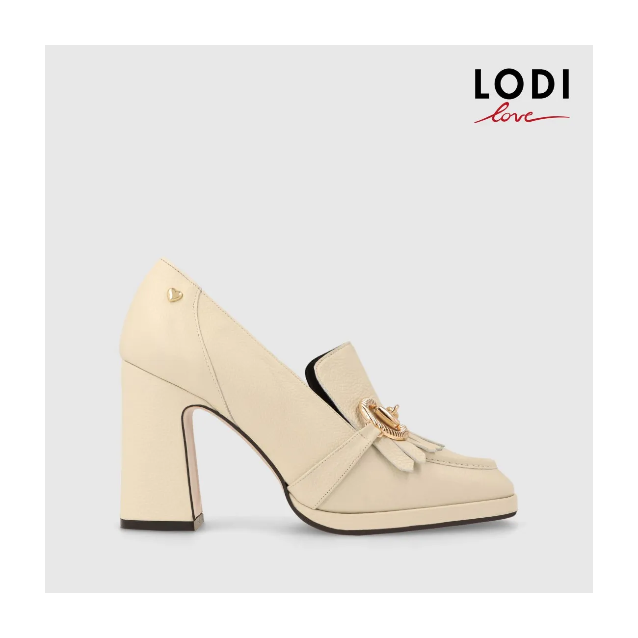Mocassins femme en cuir blanc cassé avec détail boucle | Chaussures femme LODI en ligne.