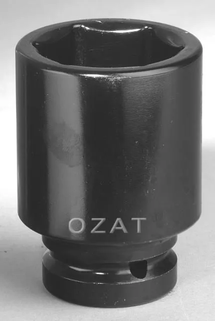 Ozat 2444M70L Douille à chocs 2-3/4" x 6 pans courte à prise 1-1/2"