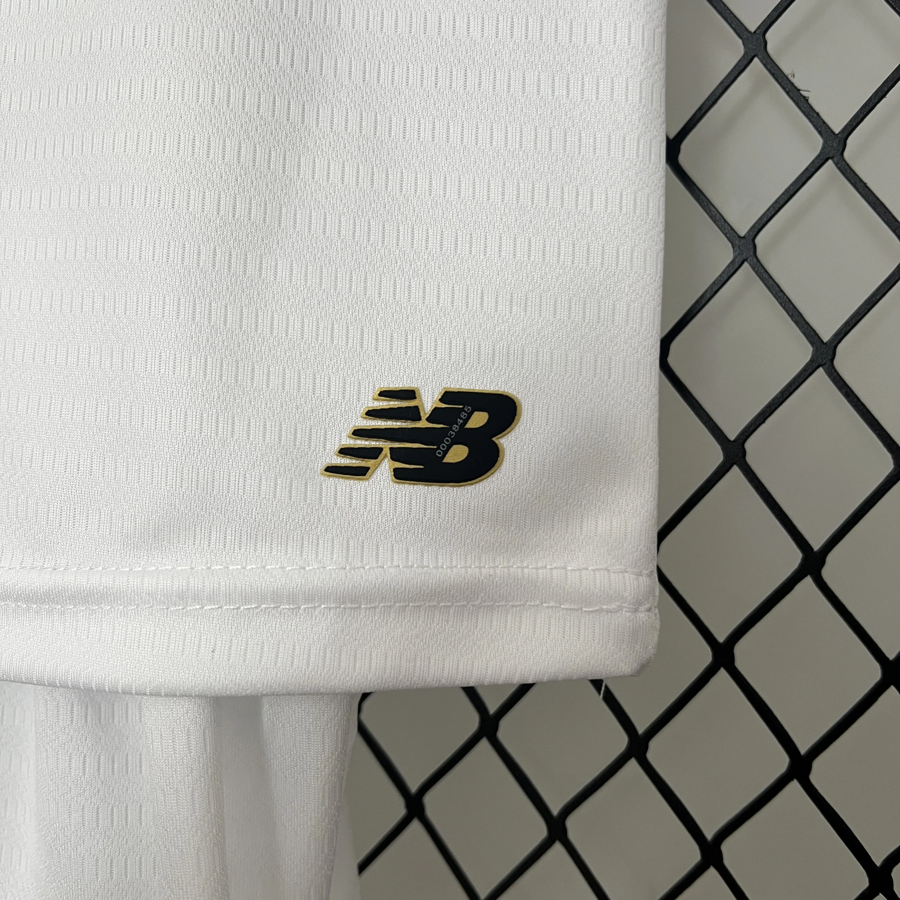 São Paulo Equipamento Principal 2024/25 Kit Criança
