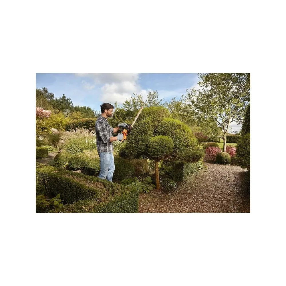 Taille-haie 550w lame 60 cm black + decker behts 451+c285 lame double coupe double interrupteur